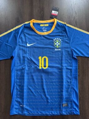 NWT Mens Large Nike Blue and Yellow Brasil Kaka #10 Soccer Jersey